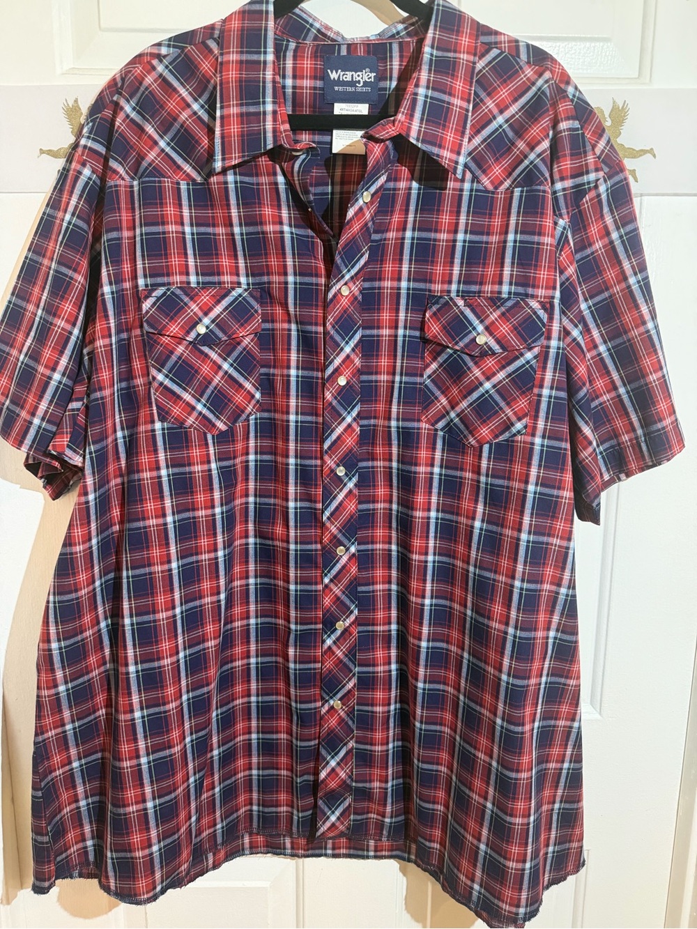 Wrangler Red and Blue Plaid Short-Sleeve Button-Down Shirt
